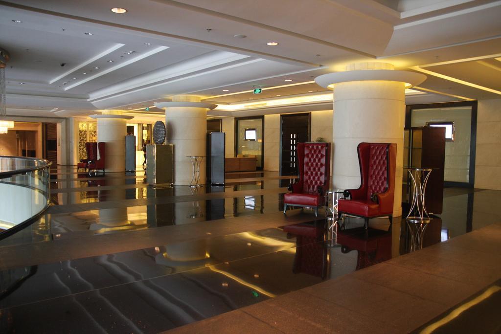 Beijing Pudi Hotel Exterior photo